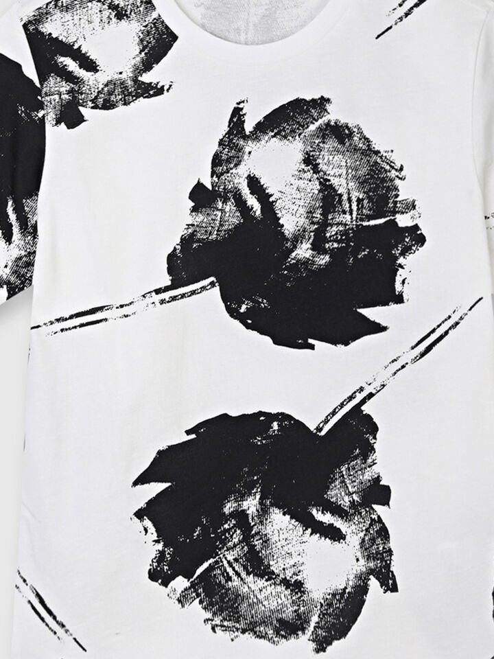 T-Shirt With Natural Vibes Print image number 7